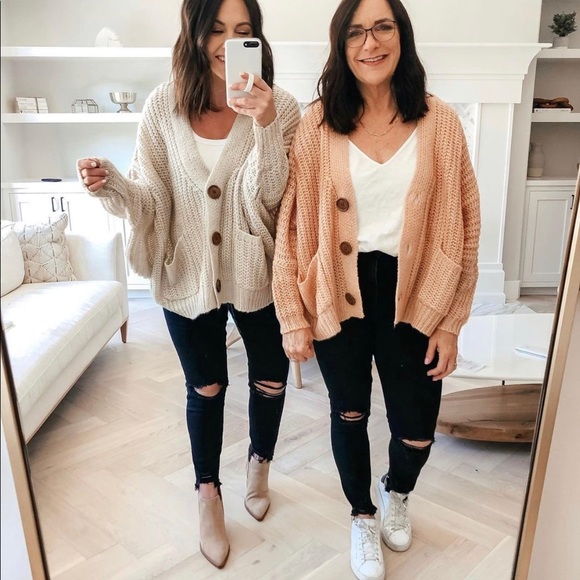 Abercrombie Super Skinny Ankle High Rise NO RIPS - Picture 2 of 3